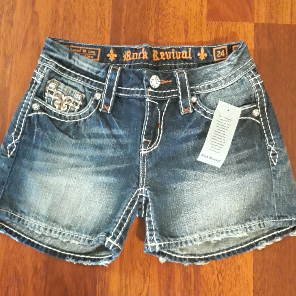 Rock Revival shorts